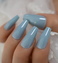 Sky Blu Nailz