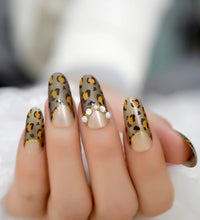 Leopard Pearl Nailz